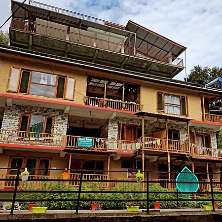 Sharda Resort-Tirthan Valley Banjar Exterior photo