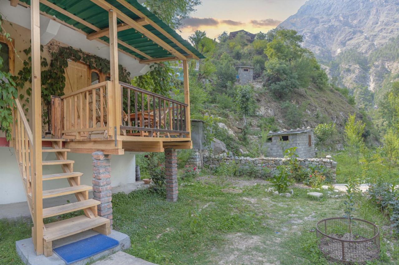 Sharda Resort-Tirthan Valley Banjar Exterior photo