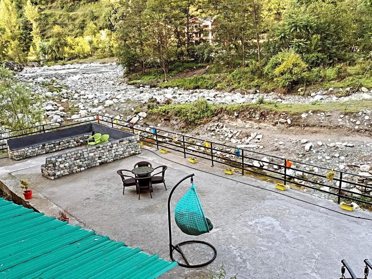 Sharda Resort-Tirthan Valley Banjar Exterior photo